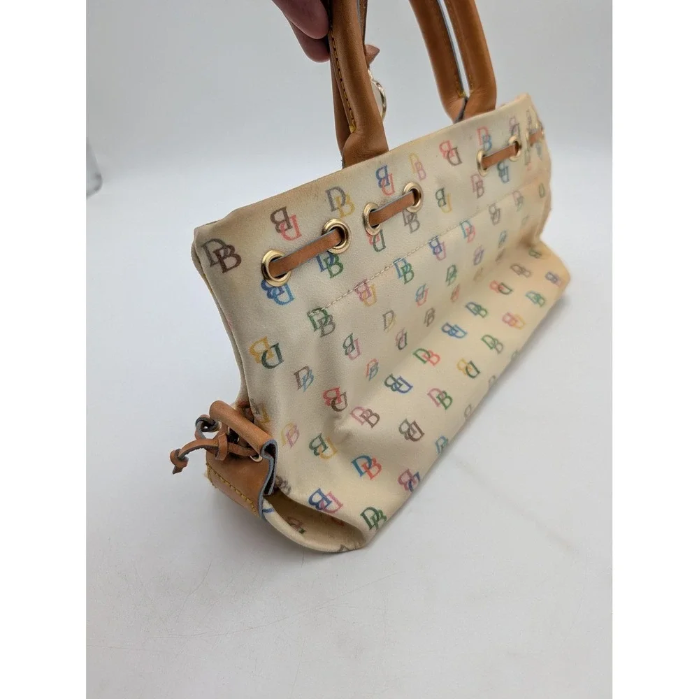 Vintage Dooney & Bourke Satchel Bag Womens Medium Beige Canvas Leather Bee Print